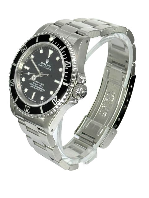 Rolex Submariner 14060M - 4 Liner Image 2